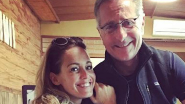 Sonia Bruganelli, moglie di Paolo Bonolis: la sua foto scatena le polemiche - velvetgossip.it