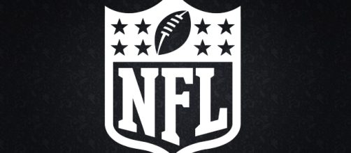 2009 NFL Black Logo [Image by Michael Tipton |Flickr| Cropped | CC BY-SA 2.0]
