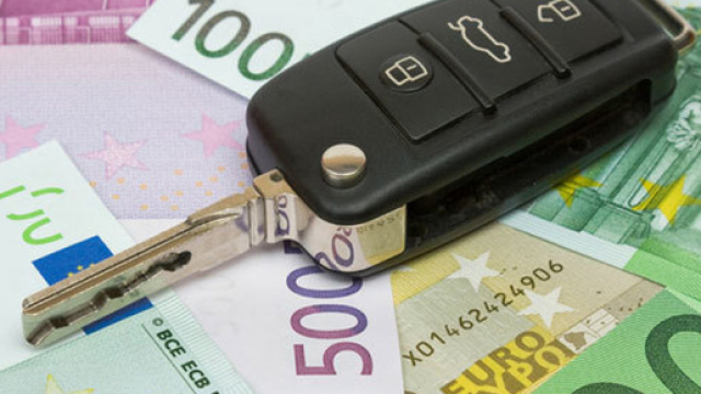 Bollo auto: ecco cosa fare per non dimenticare il pagamento