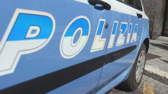 La polizia ha arrestato un 'mago' che ha violentato una 16enne con la scusa di liberarla dal male.