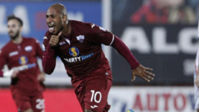 Reginaldo, ex Fiorentina e Parma, protagonista con il Trapani nel campionato di serie C