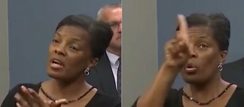 Derlyn Roberts posing as an ASL Interpreter. Image Credit: Blasting News
