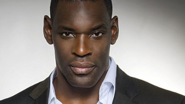 Patrice quarteron tourne une vid&eacute;o contre l'OM