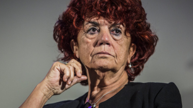 Scuola, le ultime novit&agrave; sul rinnovo del contratto dei docenti e non docenti.