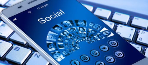 Facebook is causing any to go astray (Image via Geralt 16228 Pixabay).