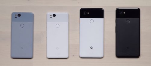 Google Pixel 2 & 2 XL Hidden Features (Unbox Therapy/YouTube)