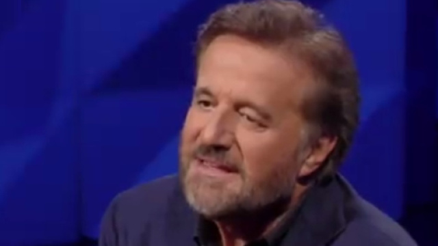 Christian De Sica parla di politica su Raitre
