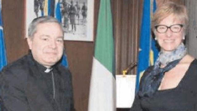 Quadro nazista nell'ufficio della Pinotti