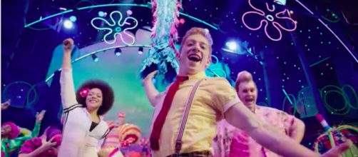 'Spongebob Squarepants: the Broadway Musical' overcomes choppy waters- CBS Sunday Morning/ YouTube Screencap