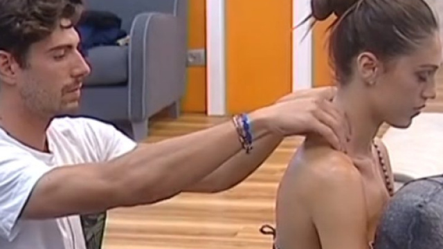 Gf Vip, Cecilia e Ignazio proposta indecente