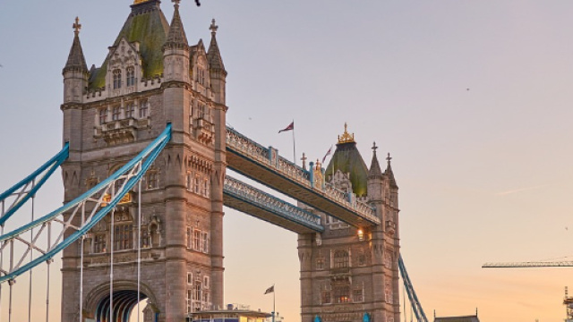 Lavoro a Londra per italiani nel settore del turismo di lusso (Pixabay)