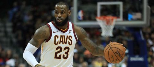 LeBron James plays NBA 2K - (Image Credit: Cavs/YouTube screencap)