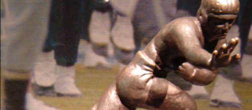 Who will be named as college football's top player? (wikimedia commons)