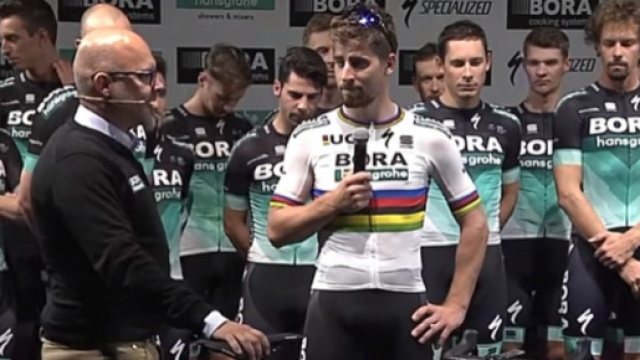 Peter Sagan durante la presentazione della Bora Hansgrohe.