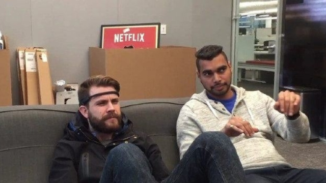 Due dipendenti di Netflix si divertono con MindFlix
