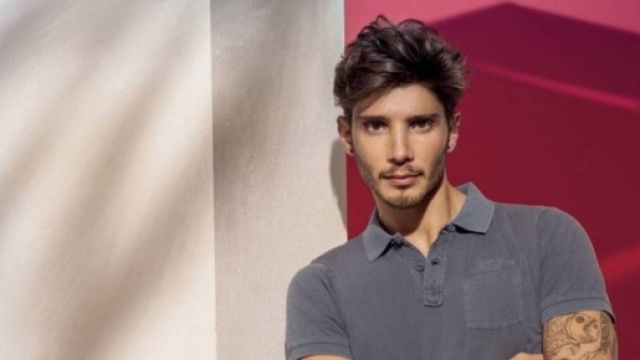 Stefano De Martino: addio Belen, ecco chi frequenta - CheDonna.it - chedonna.it