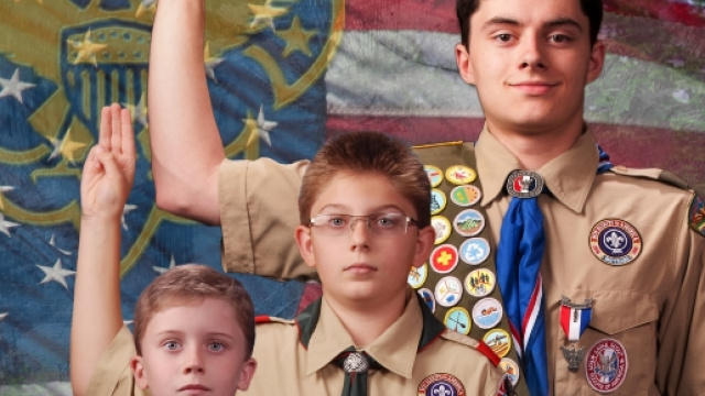 Svolta storica del movimento Scout Usa, proprio mentre Trump rassicura sui diritti dei gay. Foto: gradportraits.com