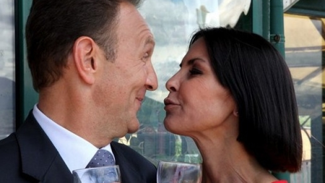 Un Posto Al Sole, anticipazioni febbraio 2017: Roberto e Marina