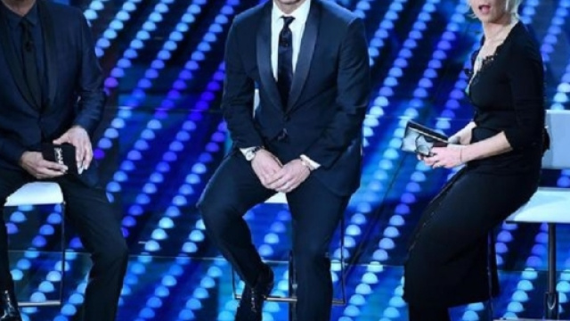 Festival di Sanremo, gaffe di Francesco Totti: "Ilary Blasi si &egrave; ... - blitzquotidiano.it
