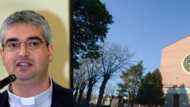Il contestato parroco di San Lazzaro don Contin.
