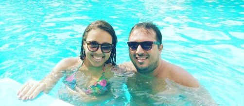 Residentes de Muria&eacute; se divertindo na piscina do Via Park Clube