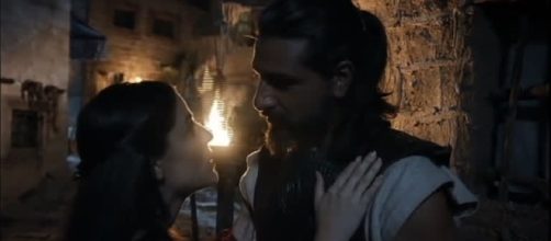 Ula e Mireu na novela 'A Terra Prometida' (Divulga&ccedil;&atilde;o/Record)