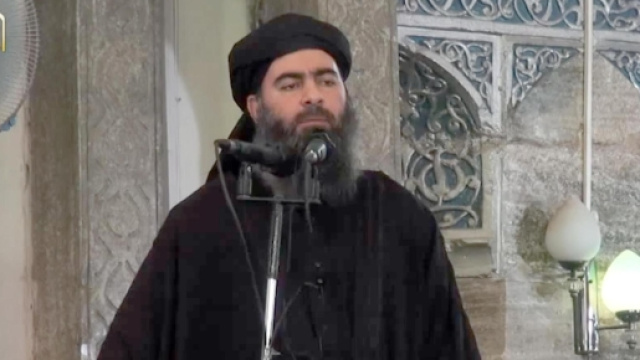 al Baghdadi in una immagine tipica della propaganda jihadista