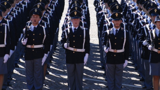 Concorsi Polizia - Come entrare nella Polizia di Stato - concorsipolizia.it