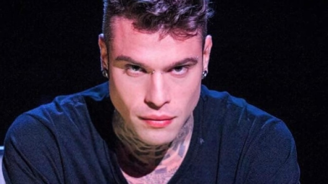 Gossip: Fedez di nuovo sotto accusa