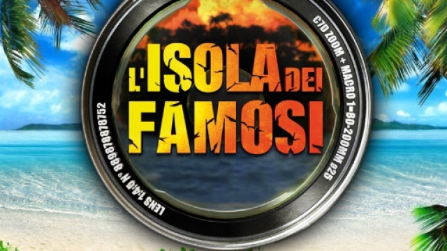 Isola dei Famosi. Primi amori tra i concorrenti.