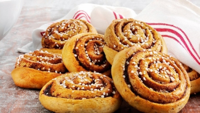 Kanelbullar Ricetta Svedese &ndash; Brioches alla Cannella | La Betty in ... - labettyinsvezia.it