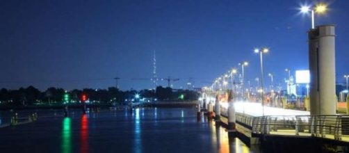 Dubai floating bridge. Courtsey Khaleeej Times Dubai.