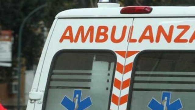 16enne si lancia dal balcone e muore, la finanza gli stava perquisizione casa.