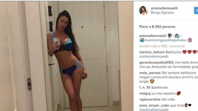 Antonella Mosetti sexy su Instagram