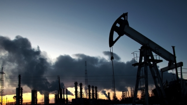 Perch&eacute; il prezzo del petrolio &egrave; diventato un'arma di guerra al ... - onlinesim.it