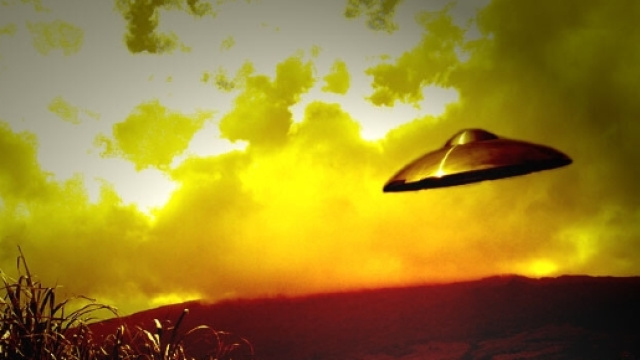 UFO Lands in Zimbabwe, Terrifies Entire School | Humans Are Free - humansarefree.com