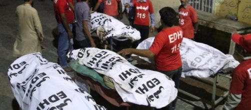 Islamic State claims Pakistan shrine attack that killed at least ... - eblnews.com
