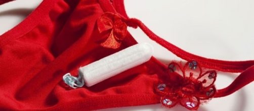 Se o fluxo menstrual estiver muito intenso, o aconselh&aacute;vel &eacute; que o casal tenha rela&ccedil;&otilde;es &iacute;ntimas sem penetra&ccedil;&atilde;o