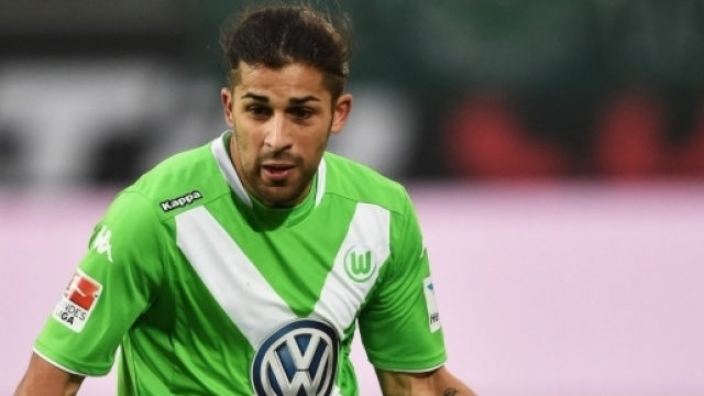 Inter, si discute sulla clausola rescissoria di Ricardo Rodriguez