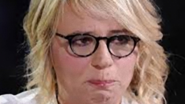 Minacce di morte a Maria De Filippi e la Redazione di U&D.