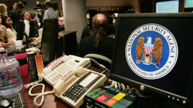 Usa e Russia alla cyber guerra. La Cia: &ldquo;Pronto un attacco a Mosca
