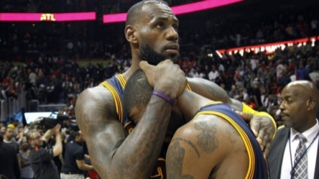 VIDEO: LeBron James Screamed at Kyrie Irving Before Giving Him a ... - thebiglead.com