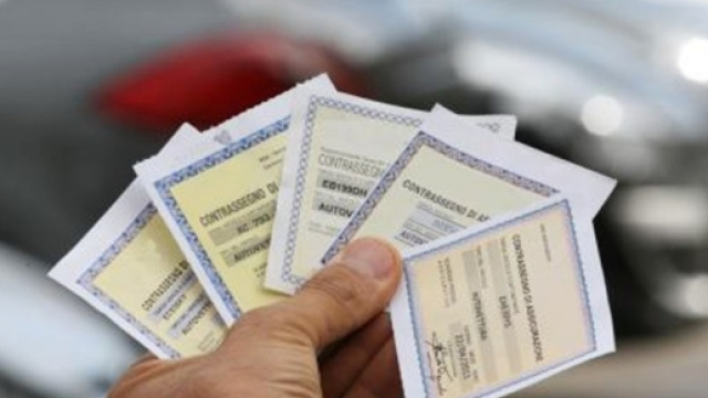 Associare l'assicurazione alla patente di guida agevolerebbe solamente chi ha un reddito pi&ugrave; alto.