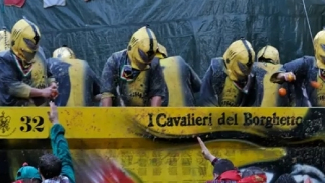 Battaglia delle arance al Carnevale di Ivrea