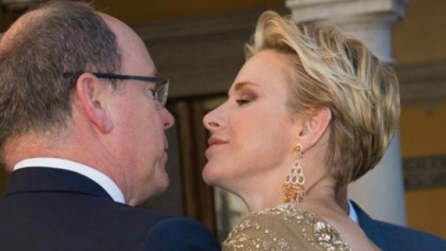 Charlene e Alberto di Monaco - vanityfair.it