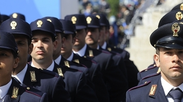 Concorso pubblico per civili nella Polizia di Stato