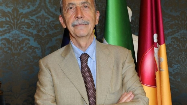 Le accuse a Paolo Berdini: no allo stadio per interessi personali?