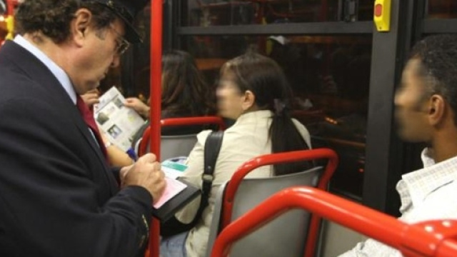 Non prende autobus da venti anni ma viene multato ugualmente