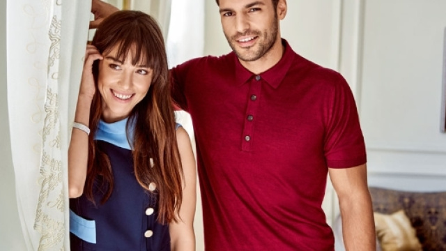 Ozge Gurel pictures and photos - listal.com