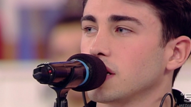 Amici 2017: Riccardo escluso dalla scuola?